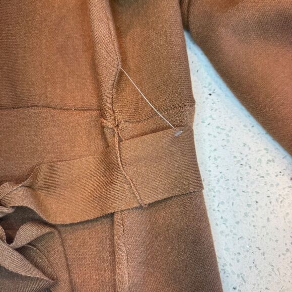 NWOT Nicole Miller Warm Brown Long Sleeve sweater Dress - Picture 2 of 6